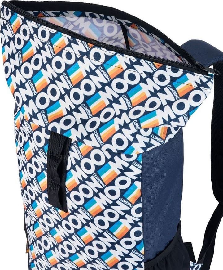 Moon Climbing Roll Top Back Pack Retro Stripe Indigo Moon Climbing Moon Climbing Roll Top Back Pack Retro Stripe Indigo Moon Climbing