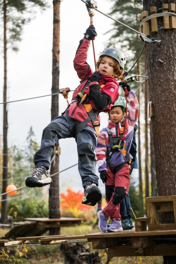 Reima Kids' Hybrid Jacket Vaeltava Cranberry Reima
