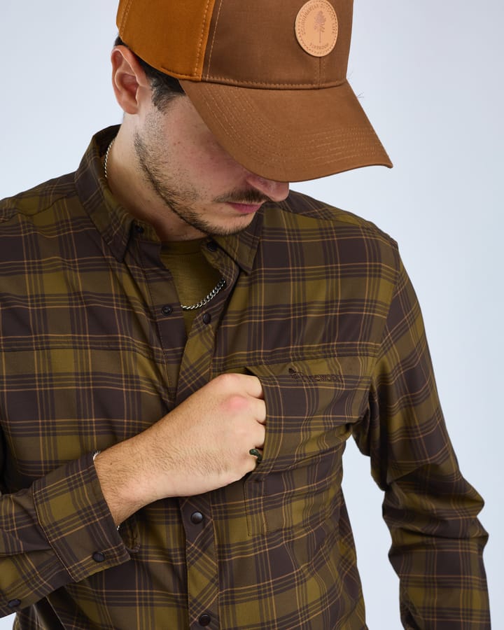 Pinewood Men's Abisko Trekking L/S InsectSafe Shirt Dark Olive/Dark Sandstone Pinewood