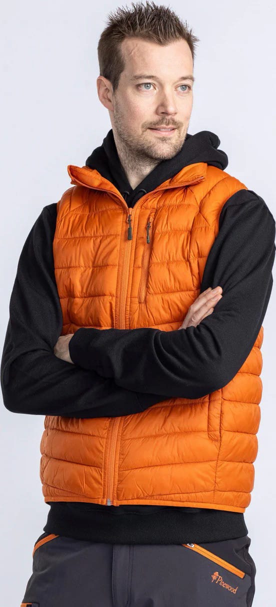 Pinewood Men's Abisko Insulation Vest Burned Orange Pinewood