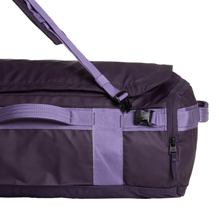 The North Face Base Camp Voyager Duffel 32 L Endless Dusk/Grounded Plum The North Face