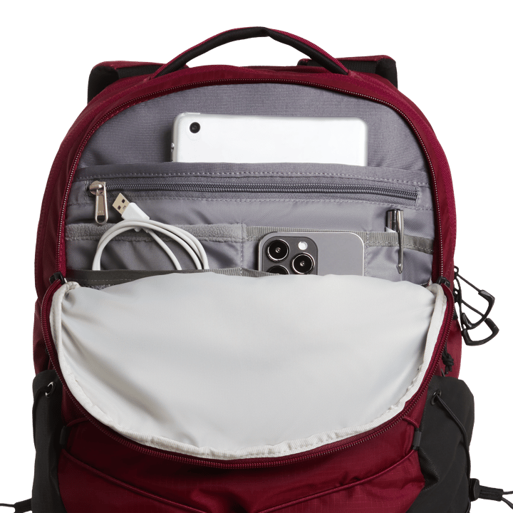 The North Face Borealis Burgundy Crush/tnf Blac The North Face