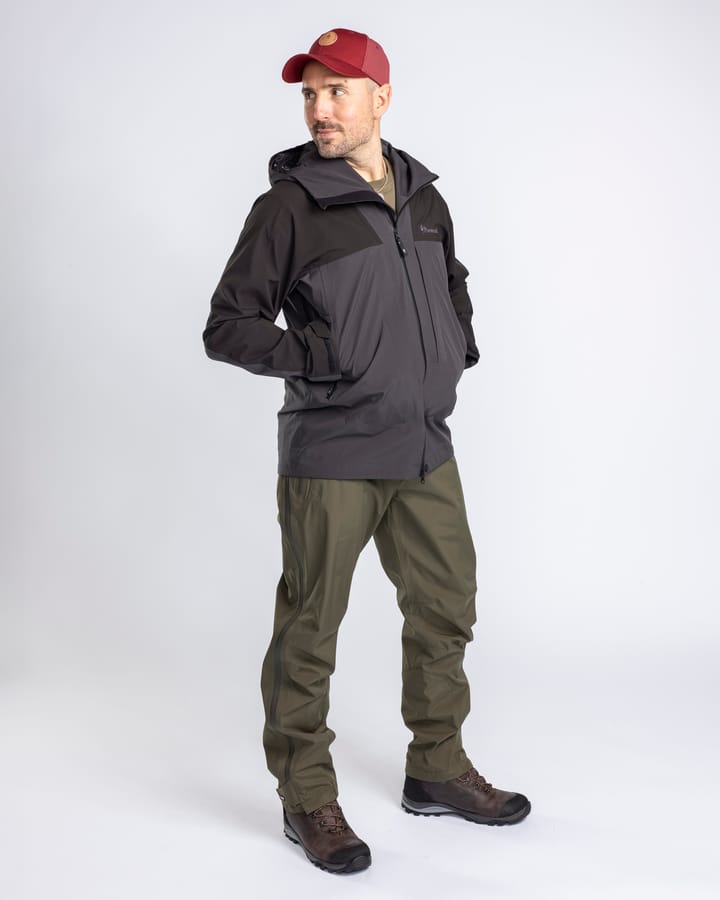 Pinewood Men's Abisko Trekking 3-Layer Jacket Dark Anthracite/Black Pinewood
