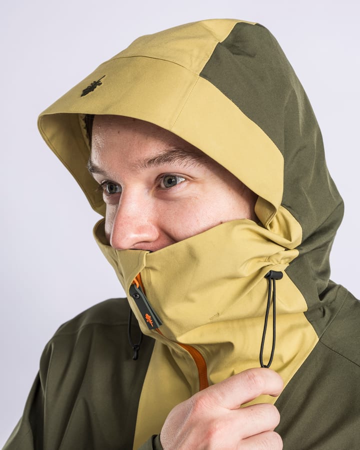 Pinewood Men's Abisko Trekking 3-Layer Jacket Goldenhay/Mossgreen Pinewood