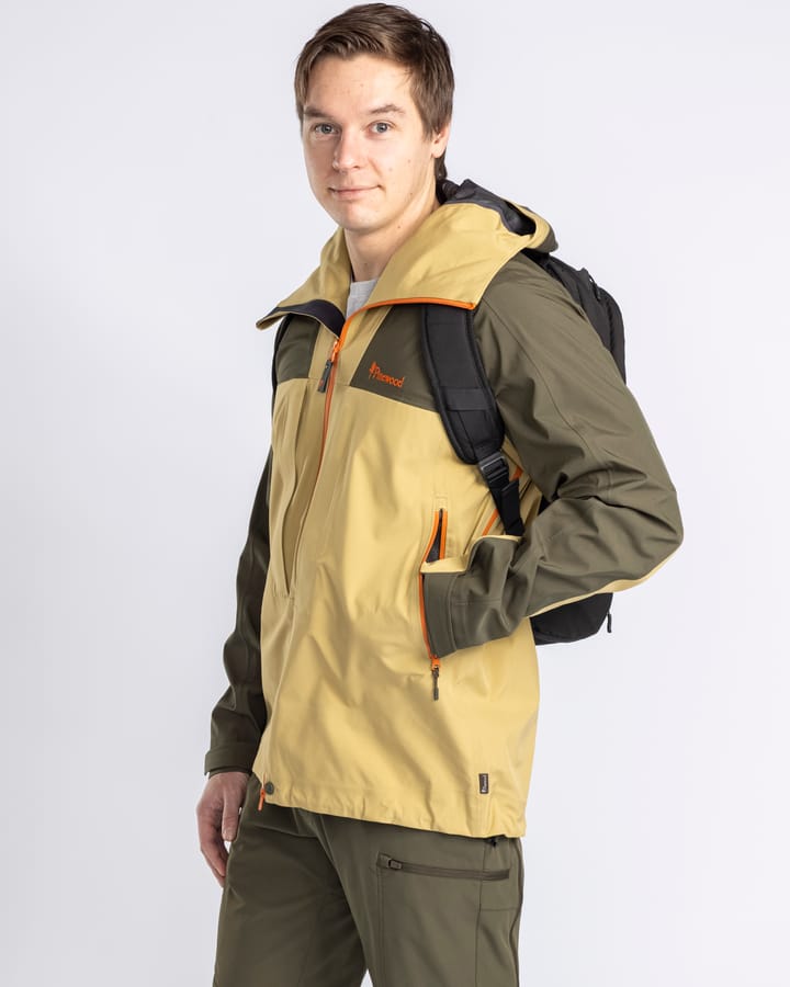 Pinewood Men's Abisko Trekking 3-Layer Jacket Goldenhay/Mossgreen Pinewood