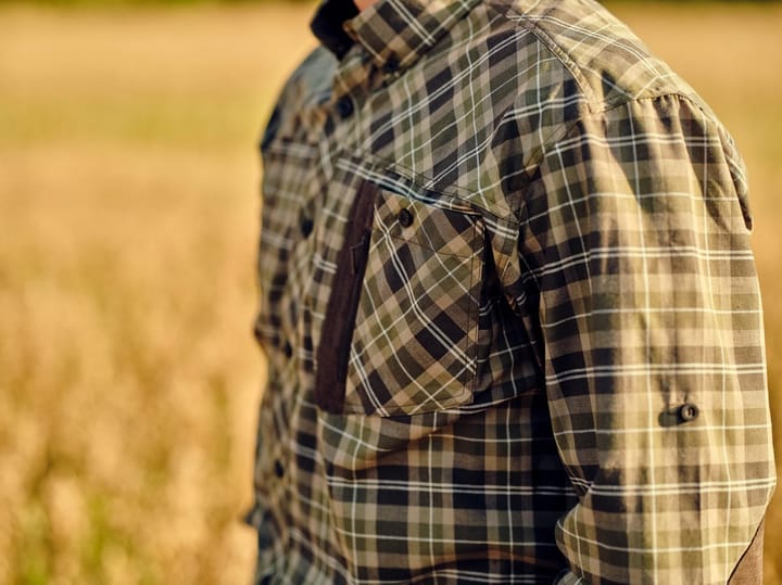 Pinewood Men's Wolf Shirt Mid Green/Dark Green Pinewood Pinewood Men's Wolf Shirt Mid Green/Dark Green Pinewood