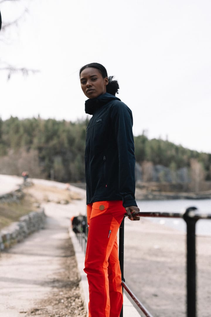 Tufte Wear Womens Vipe Pants Grenadine / Pompeian Red Tufte Wear Tufte Wear Womens Vipe Pants Grenadine / Pompeian Red Tufte Wear