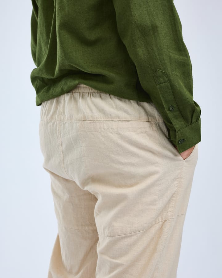 Pinewood Men's Värnamo InsectSafe Hemp Mix Trousers Linen Beige Pinewood