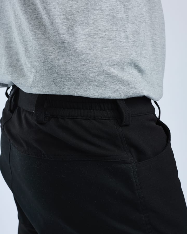 Pinewood Men's Finnveden Hybrid Shorts Black Pinewood