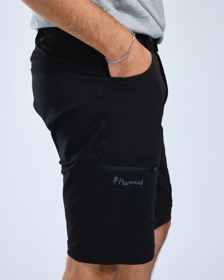 Pinewood Men's Finnveden Hybrid Shorts Black Pinewood