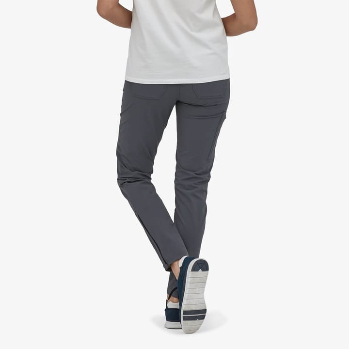 Patagonia W's Skyline Traveler Pants - Reg Kale Green Patagonia Patagonia W's Skyline Traveler Pants - Reg Kale Green Patagonia