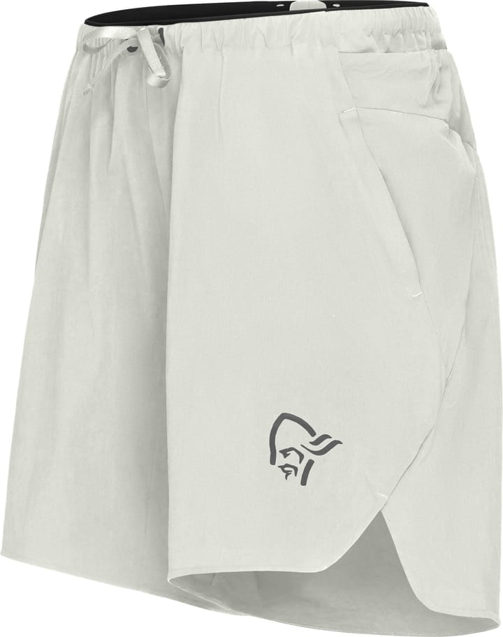 Norrøna Women's Senja Flex1 8" Shorts Oatmeal Norrøna