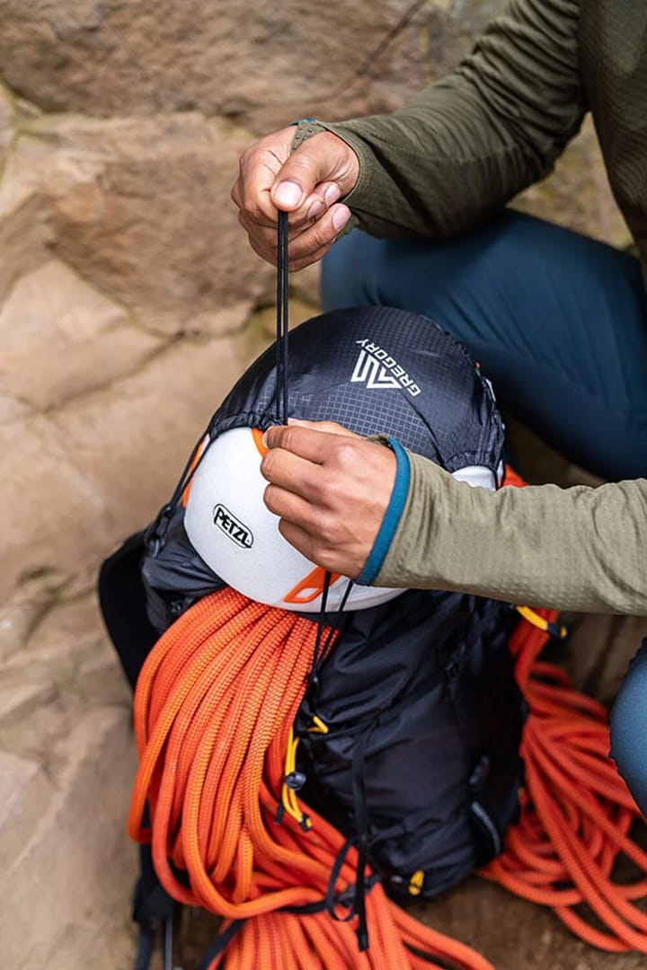 Gregory Alpinisto 20 Summit Black Gregory