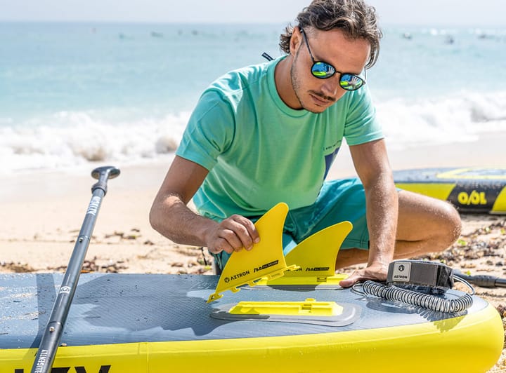 Aztron 5" All-Round Nylon Fin Yellow Aztron Aztron 5" All-Round Nylon Fin Yellow Aztron