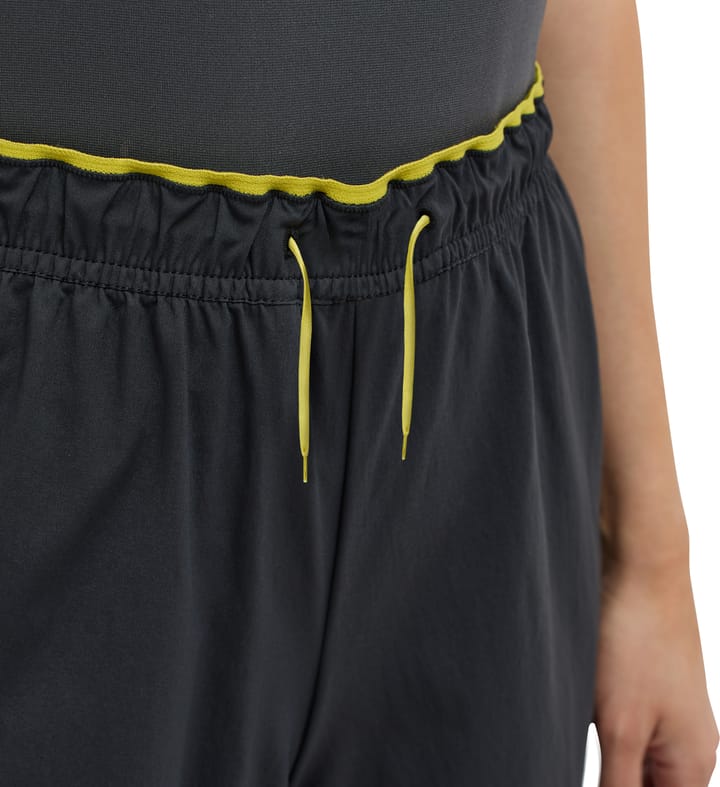 Haglöfs Women's L.I.M Tempo Trail Shorts True Black Haglöfs