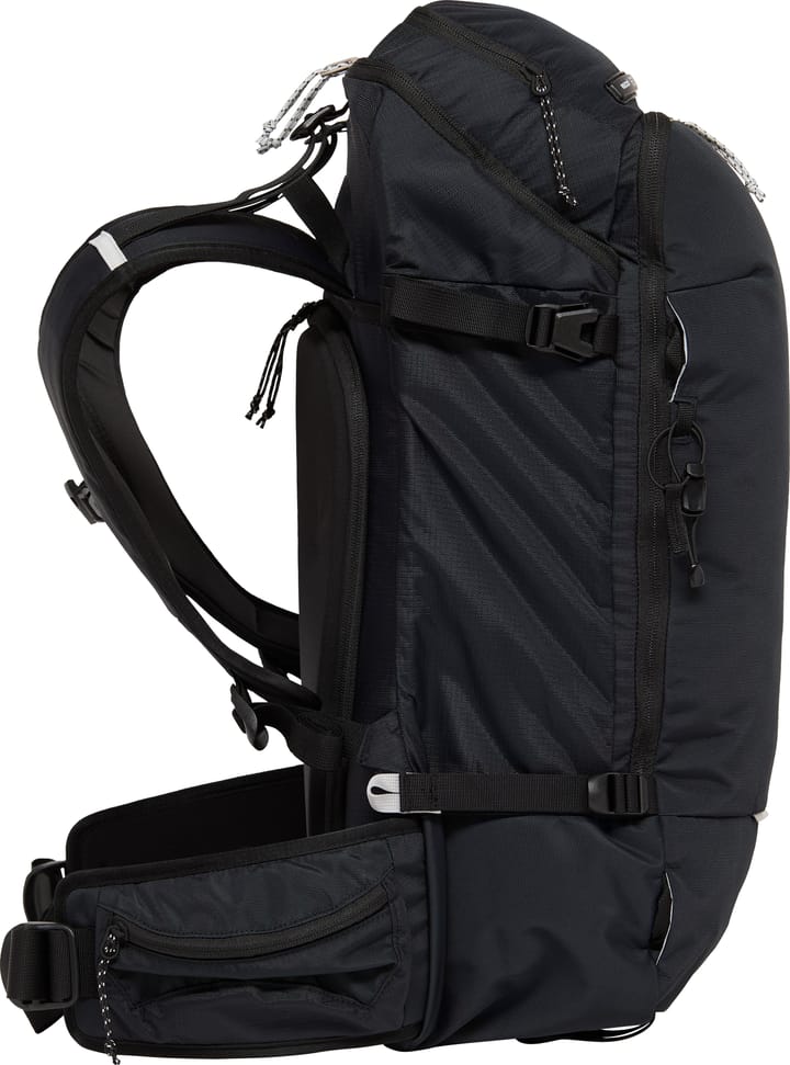 Haglöfs Sensate Pro 32 True Black Haglöfs