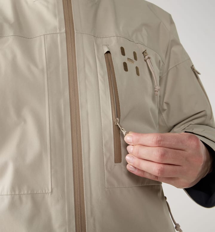 Haglöfs Women's Latnja GORE-TEX Insulated Jacket Chalk Beige Haglöfs