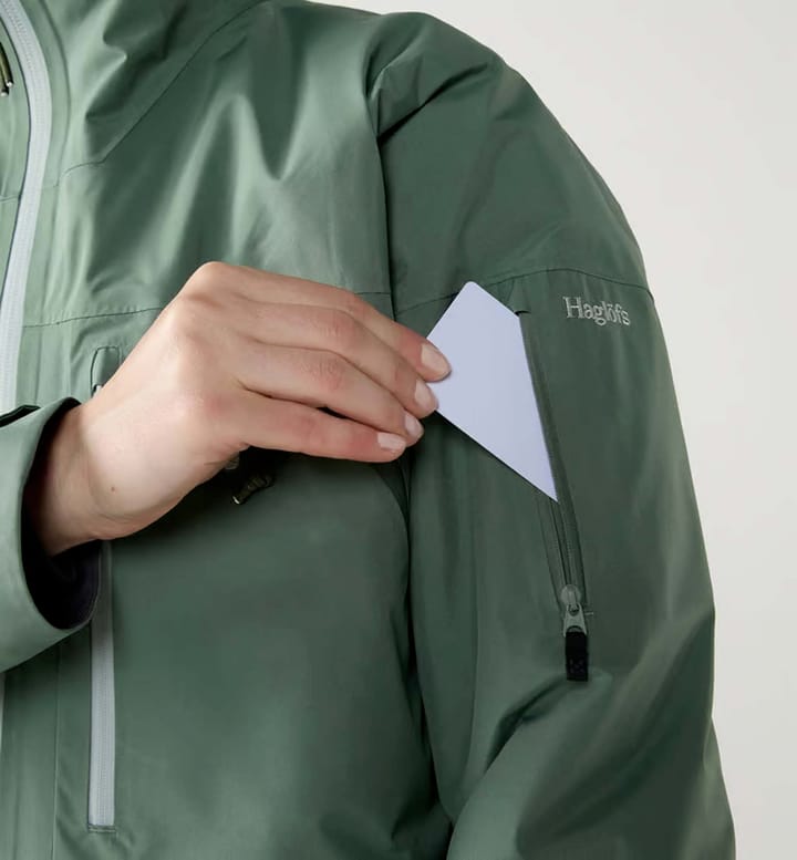 Haglöfs Women's Latnja GORE-TEX Insulated Jacket Chlorophyll Green Haglöfs