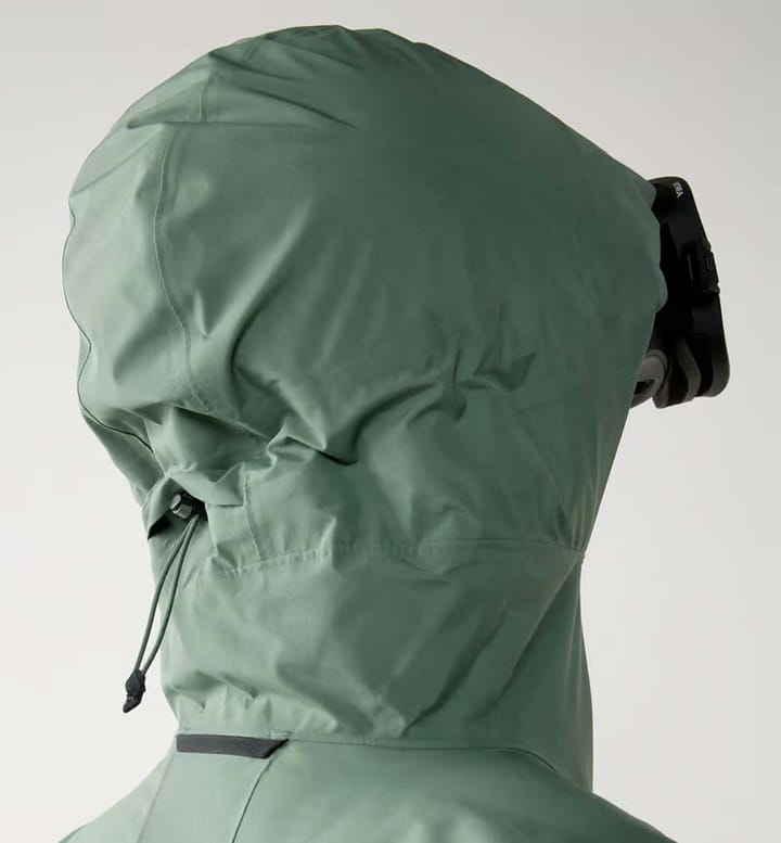 Haglöfs Women's Latnja GORE-TEX Insulated Jacket Chlorophyll Green Haglöfs