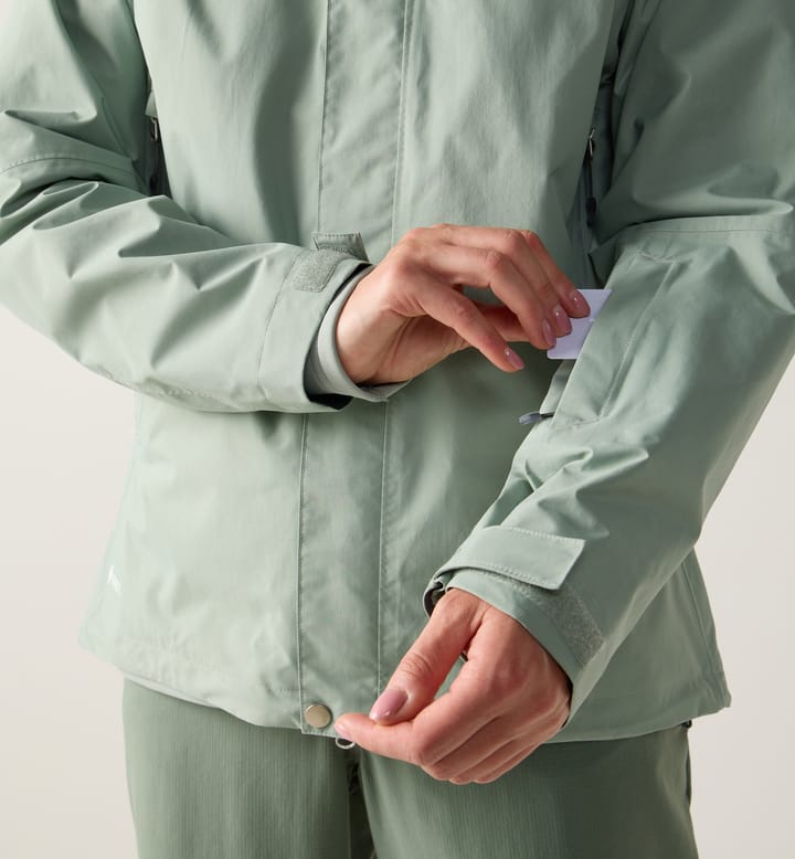 Haglöfs Women's Astral GORE-TEX II Jacket Dew Green Haglöfs