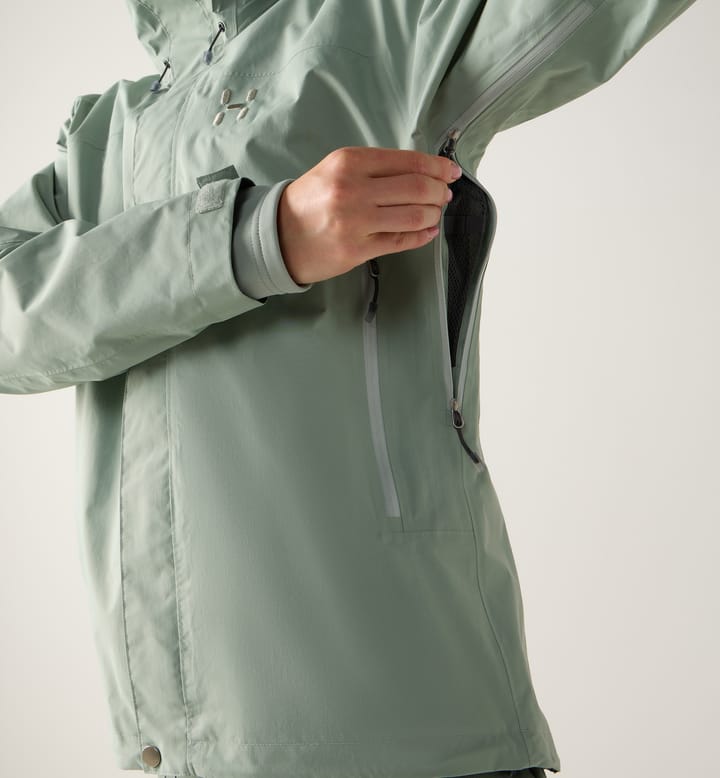 Haglöfs Women's Astral GORE-TEX II Jacket Dew Green Haglöfs