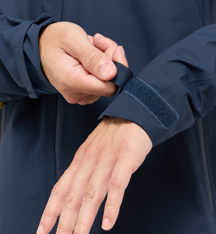 Haglöfs Men's L.I.M Airak GORE-TEX Jacket Tarn Blue Haglöfs Haglöfs Men's L.I.M Airak GORE-TEX Jacket Tarn Blue Haglöfs