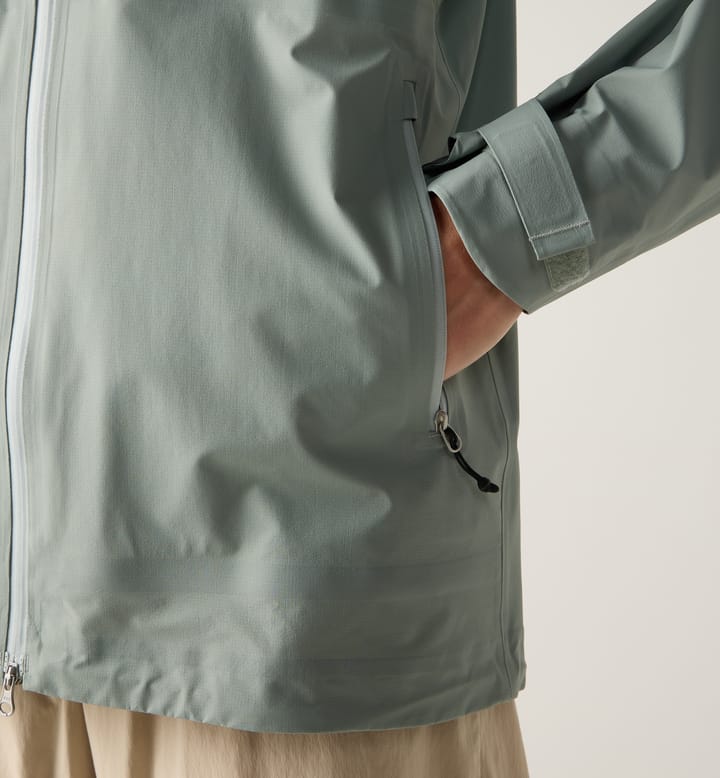 Haglöfs Women's L.I.M Airak GORE-TEX Jacket Dew Green Haglöfs