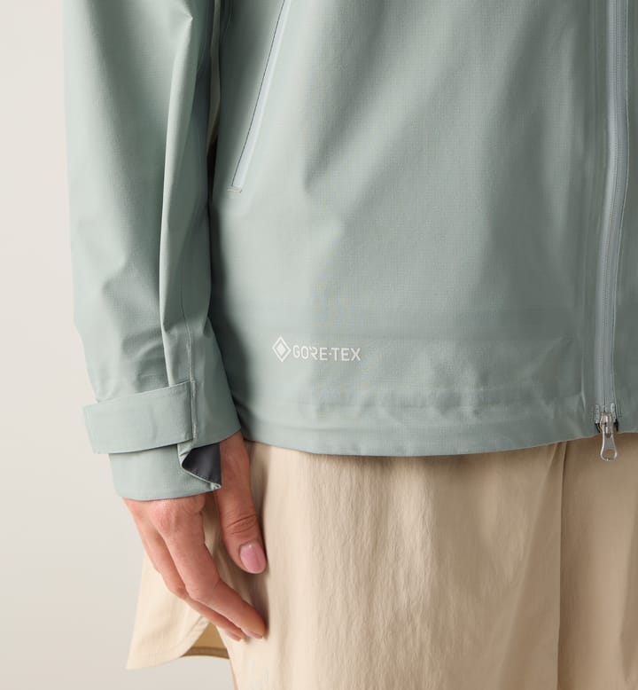 Haglöfs Women's L.I.M Airak GORE-TEX Jacket Dew Green Haglöfs