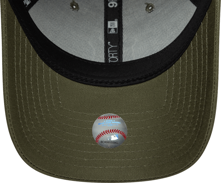 New Era League Essential 9forty Neyya Novblk New Era