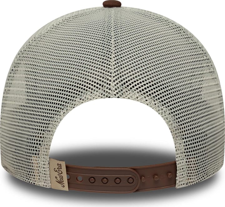 New Era Ne Patch Trucker Newera Chs New Era