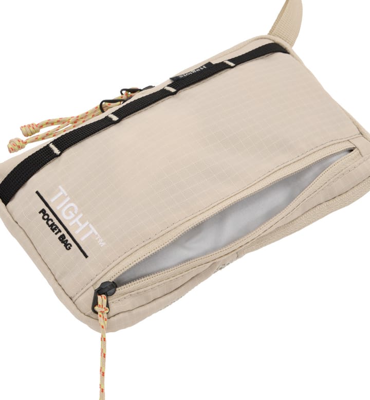 Haglöfs Tight Pocket Bag Chalk Beige/true Black Haglöfs Haglöfs Tight Pocket Bag Chalk Beige/true Black Haglöfs