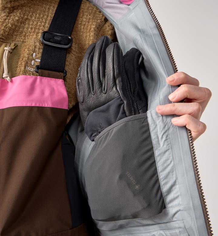Haglöfs Women's Vassi GORE-TEX Pro II Jacket Lantana Pink/oak Brown Haglöfs Haglöfs Women's Vassi GORE-TEX Pro II Jacket Lantana Pink/oak Brown Haglöfs