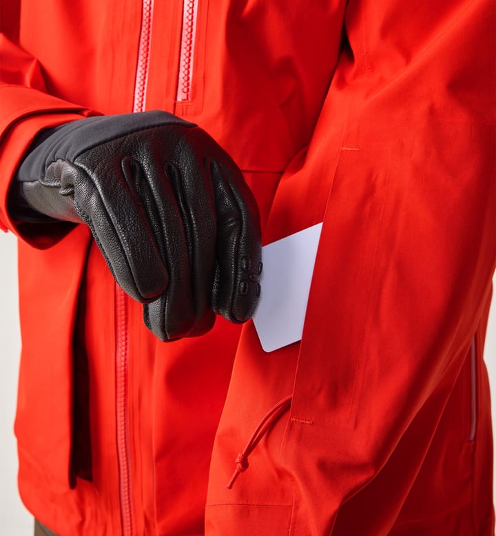 Haglöfs Women's Vassi GORE-TEX II Jacket Tech Red/carmine Red Haglöfs
