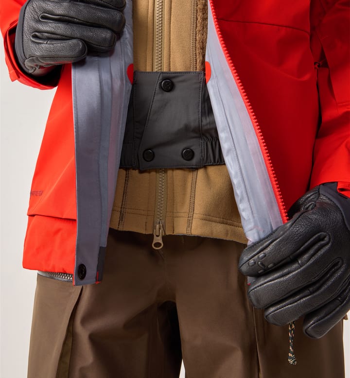 Haglöfs Women's Vassi GORE-TEX II Jacket Tech Red/carmine Red Haglöfs