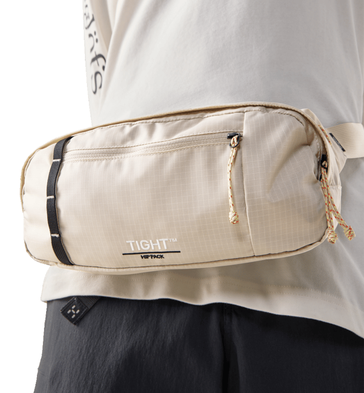 Haglöfs Tight Hip Pack 3,5 Chalk Beige/true Black Haglöfs