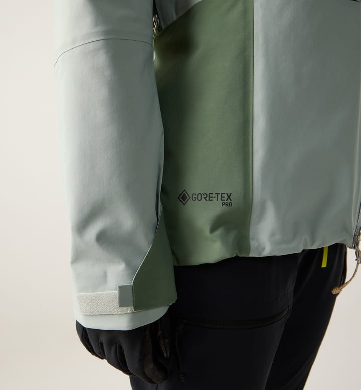 Haglöfs Women's Spitz GORE-TEX Pro II Jacket Dew Green/chlorophyll Green Haglöfs