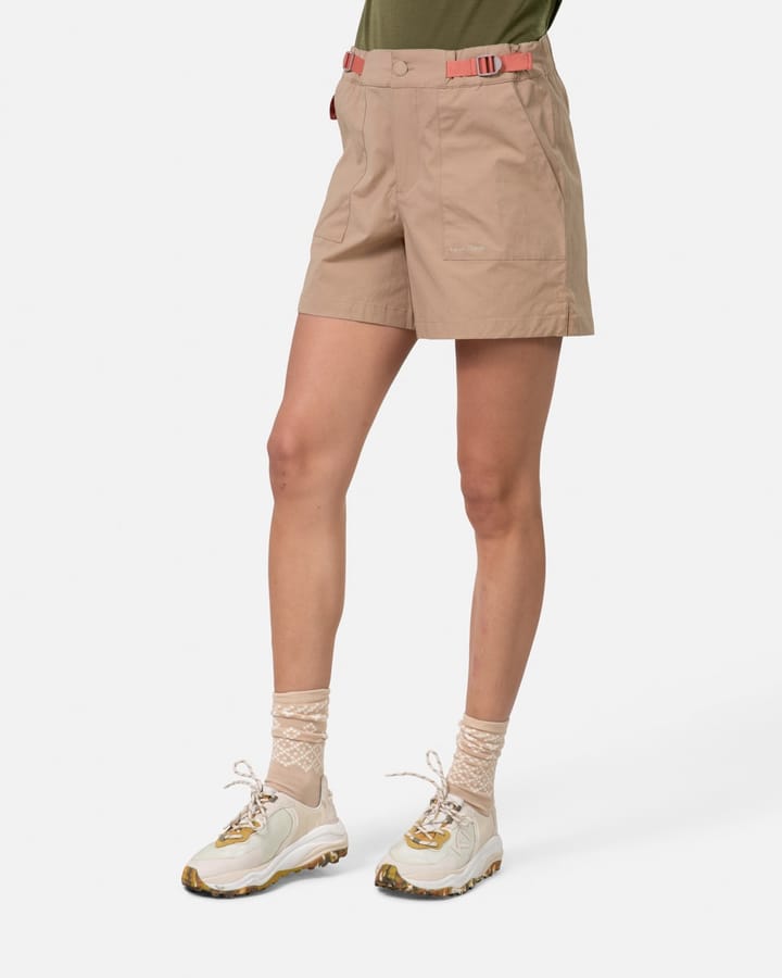 Kari Traa Ane Bermuda Shorts Midtone Sandy Kari Traa