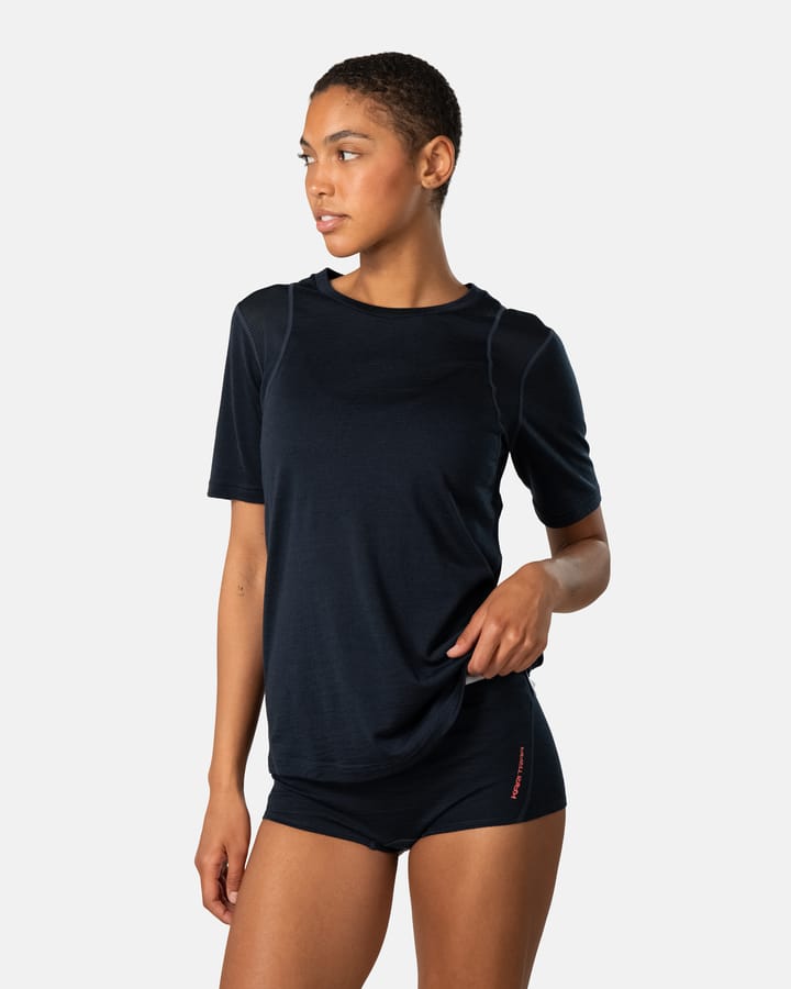 Kari Traa Women's Embla Wool Tee Dark Navy Blue Kari Traa Kari Traa Women's Embla Wool Tee Dark Navy Blue Kari Traa