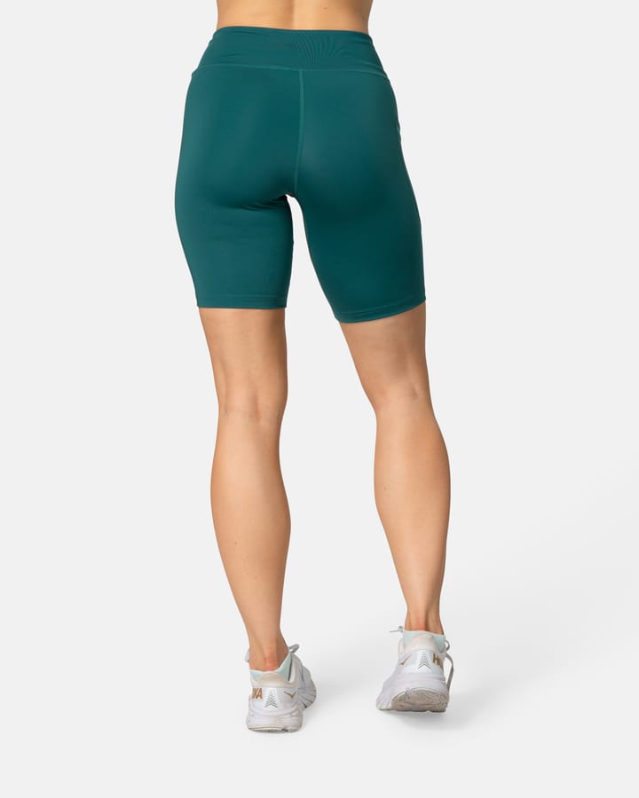 Kari Traa Women's Ava 8 Inch Shorts Peacock Kari Traa