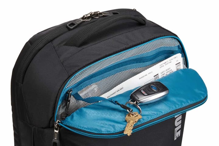 Thule Subterra Convertible Carry On Black Thule Thule Subterra Convertible Carry On Black Thule