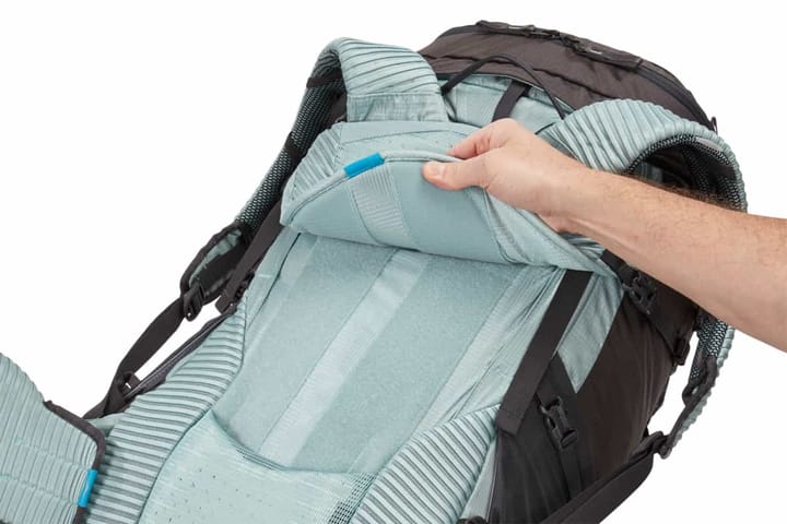 Thule Versant 50L Women's Asphalt Thule Thule Versant 50L Women's Asphalt Thule