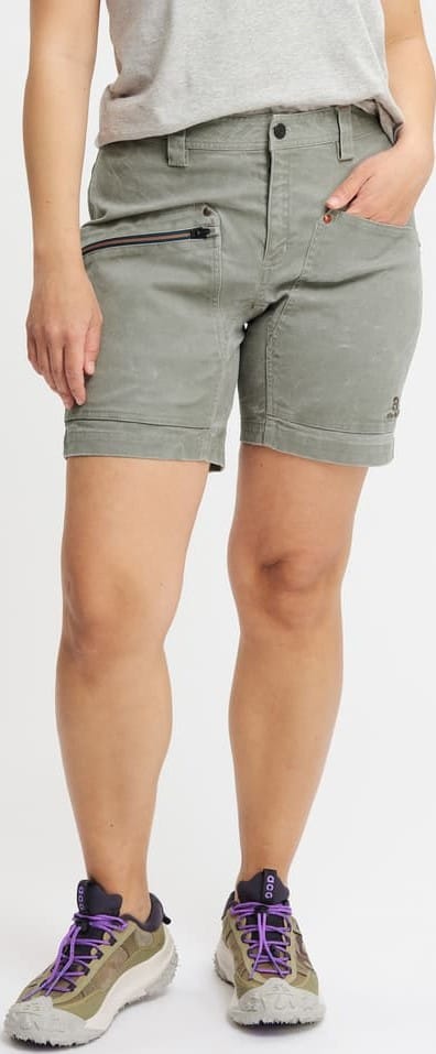Elevenate Women's Pebble Shorts Gray Green Elevenate