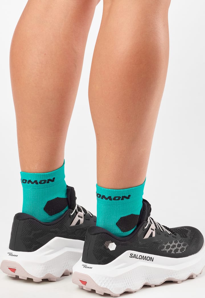 Salomon Women's Ultra Glide 4 Black/White/Silver Cloud Salomon