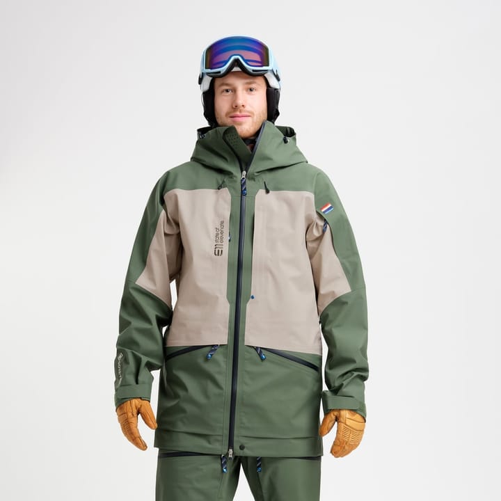 Elevenate Men's Pure 100 Jacket Bronze Green Elevenate Elevenate Men's Pure 100 Jacket Bronze Green Elevenate