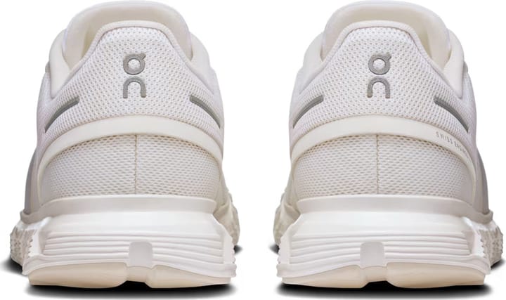 On Women's Cloud 6 White/White On