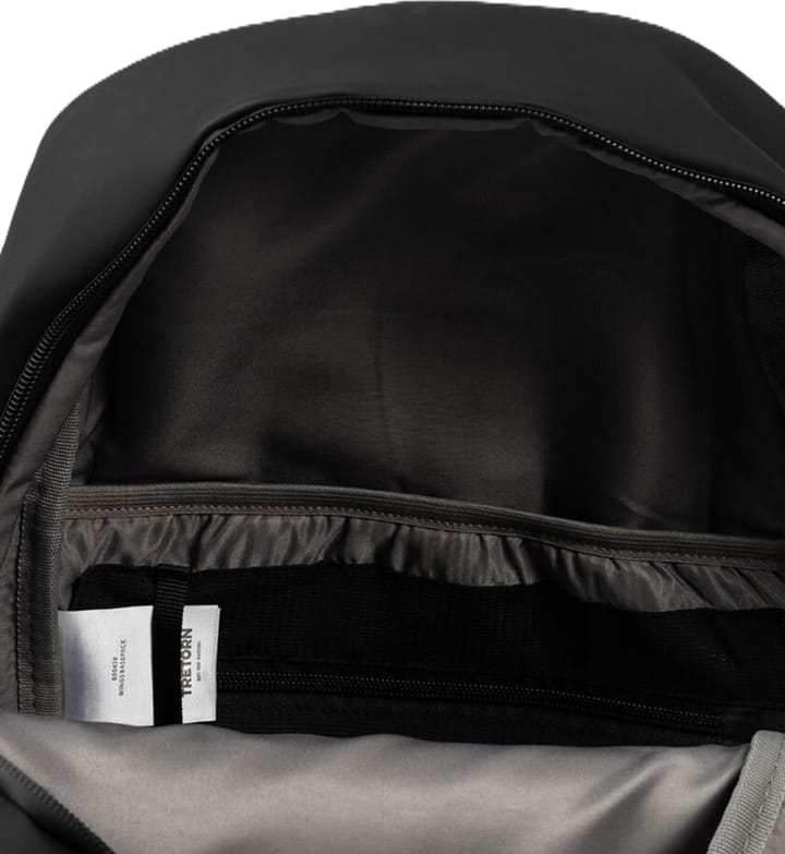 Tretorn Wings Basepack 050/jet Black Tretorn Tretorn Wings Basepack 050/jet Black Tretorn