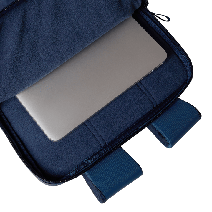 The North Face Base Camp Voyager Daypack Shady Blue/Summit Navy The North Face