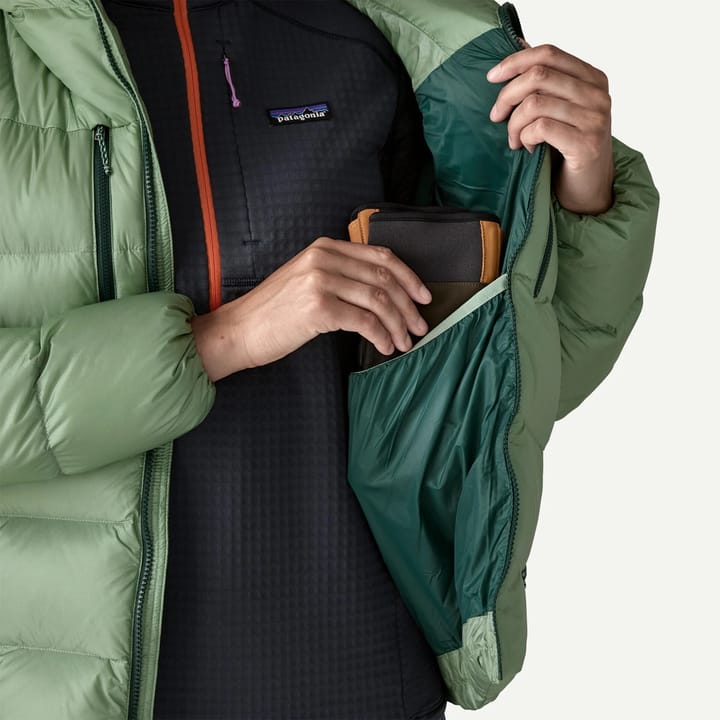 Patagonia W Fitz Roy Down Hoody Ellwood Green Patagonia Patagonia W Fitz Roy Down Hoody Ellwood Green Patagonia