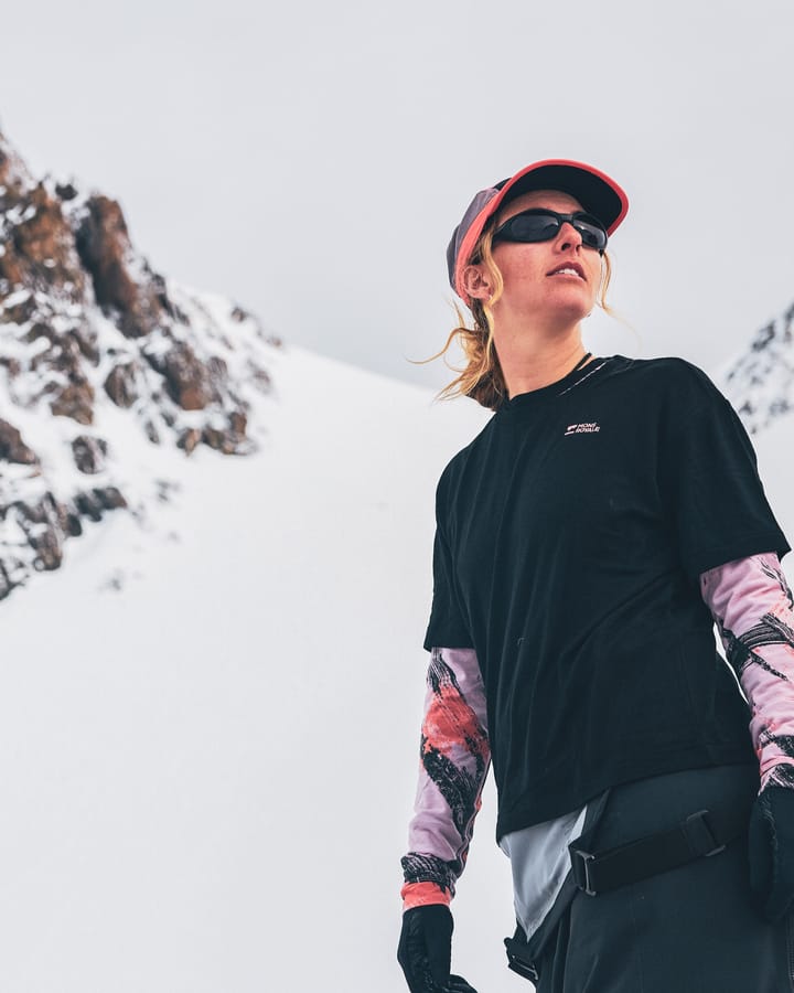 Mons Royale Women´s Cascade Merino Base Layer Long Sleeve Paintbrush Pink Mons Royale