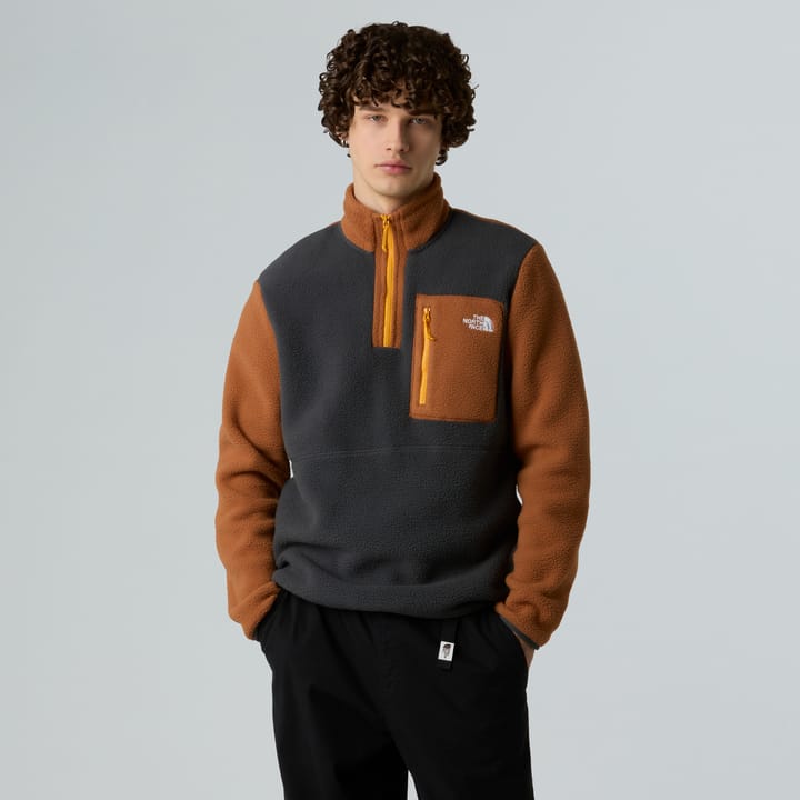 The North Face Men's Yumiori 1/4 Zip Fleece Jacket Asphalt Grey/Burnt Umber The North Face